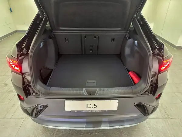 VW ID.5 Pro 174 PS (9/22)