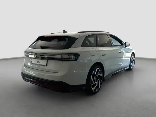 VW ID.7 Tourer Pro (5/16)
