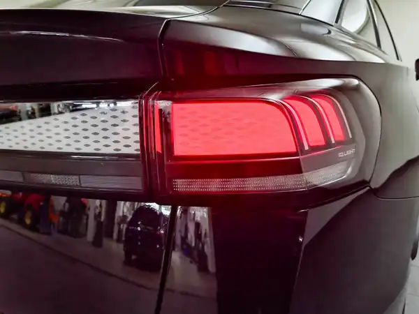 VW ID.7 Pro 77 kWh (15/18)