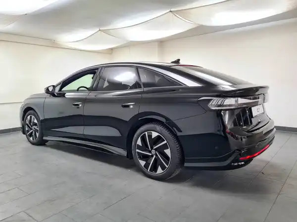 VW ID.7 Pro 77 kWh (5/18)