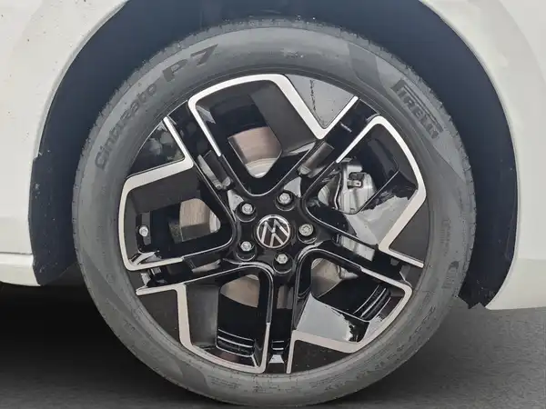 VW Passat R-Line 1.5 eHybrid (17/17)