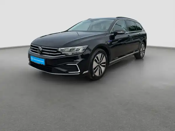 VW Passat Variant GTE 1.4 eHybrid Business AHK Navi Kamera (2/16)