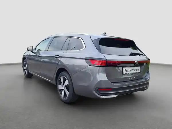 VW Passat Business 2.0 TDI (7/16)