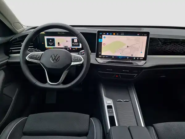 VW Passat Business 2.0 TDI (10/16)