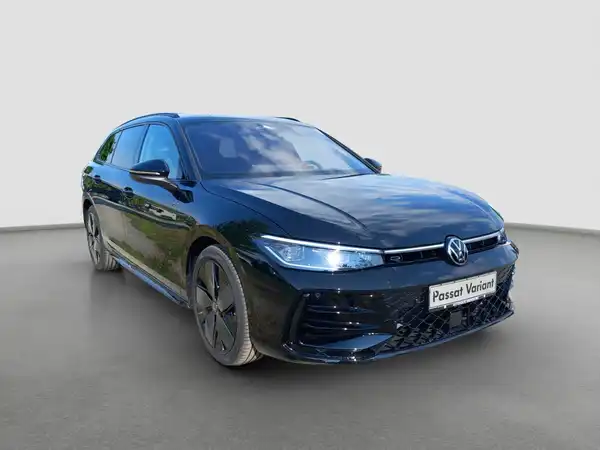 VW Passat R-Line 2.0 TDI 4M (4/17)