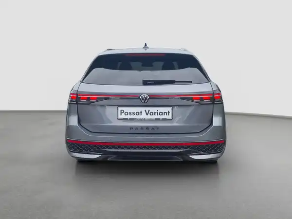 VW Passat R-Line 2.0 TDI 4M (6/16)