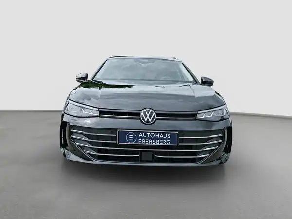 VW Passat Business 2.0 TDI (3/17)