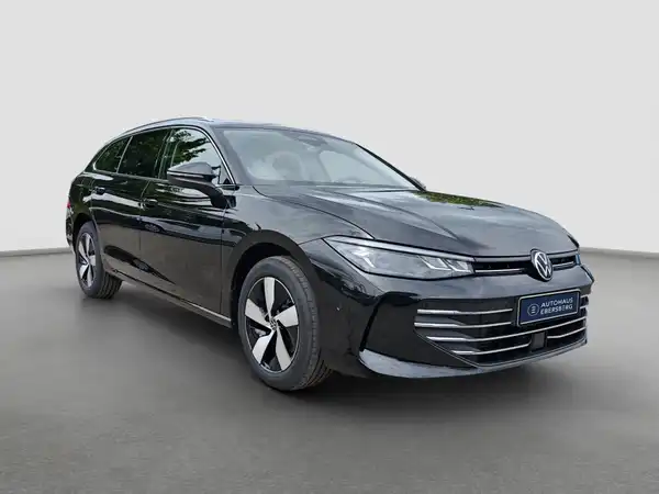 VW Passat Business 2.0 TDI (4/17)