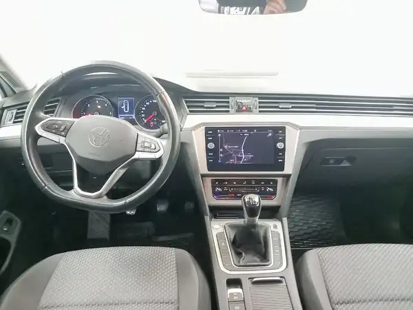 VW Passat Variant 2.0 TDI Business Navi App Sthzg Spur Assist LED (10/20)