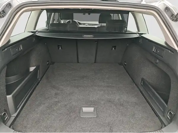 VW Passat GTE Variant 1.4 eHybrid (12/15)