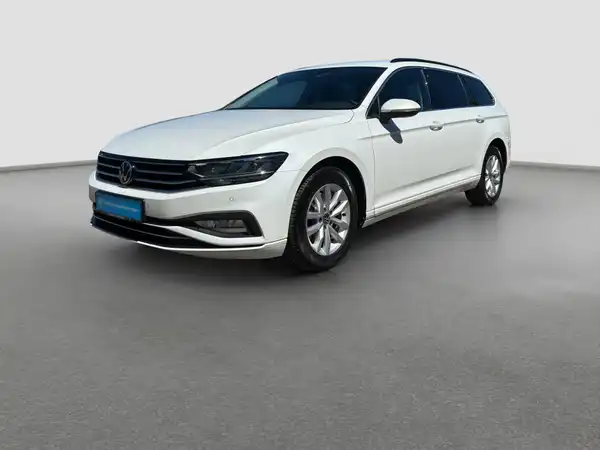 VW Passat Variant Business 2.0 TDI virtual DAB NaviPro Travel Assist (2/17)