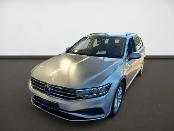 VW Passat Variant 2.0 TDI (2/4)