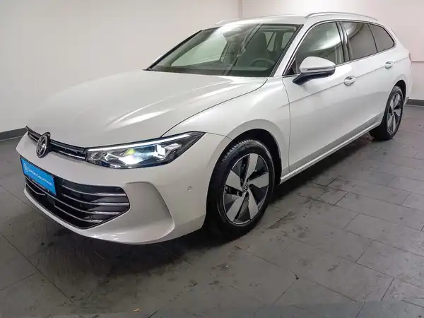 VW Passat Variant Business IQ.DRIVE AHK RFK Lenk-bhz (2/20)