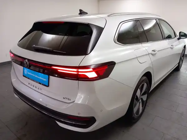 VW Passat Variant Business IQ.DRIVE AHK RFK Lenk-bhz (19/20)
