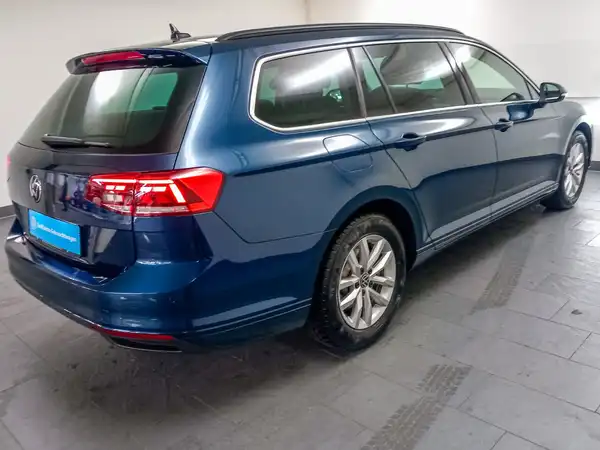 VW Passat Variant Business 1.5 TSI Winter Navi conect App (7/18)