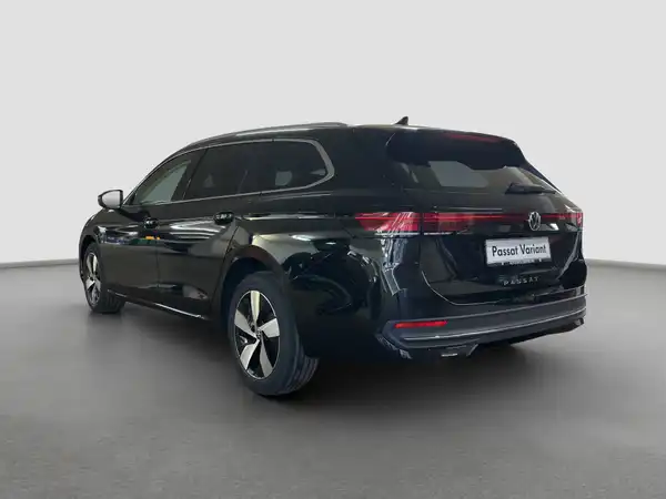 VW Passat Business 2.0 TDI (7/17)