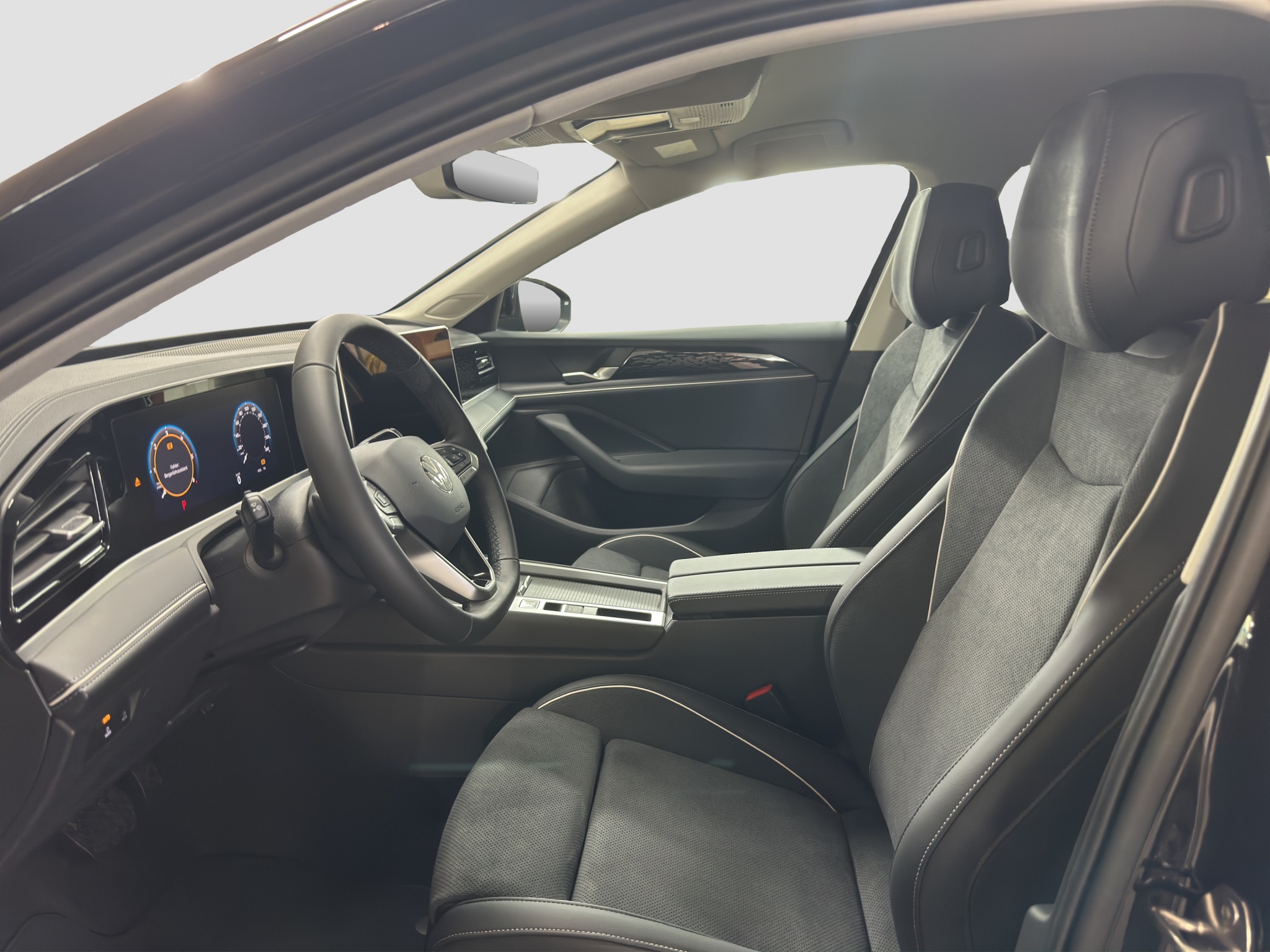VW Passat Business 2.0 TDI (8/17)