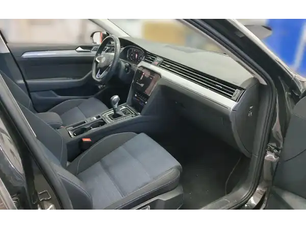 VW Passat Variant GTE 1.4 TSI (4/4)