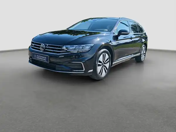 VW Passat Variant GTE 1.4 eHybrid Business Premium virtual DAB (2/17)