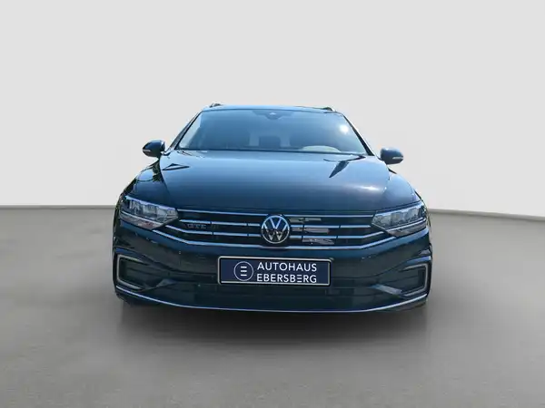 VW Passat Variant GTE 1.4 eHybrid Business Premium virtual DAB (3/17)