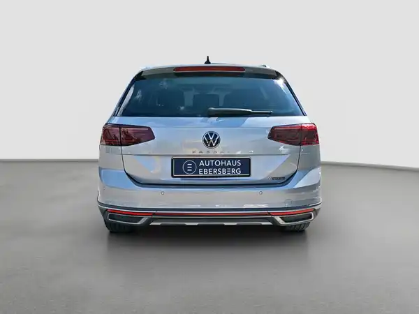 VW Passat Variant 4M Business IQ.Light AHK Digital Pano (6/16)