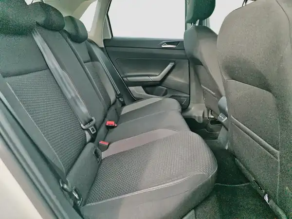 VW Polo Life 1.0 TSI LED Connect Digital (15/16)
