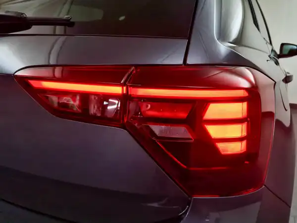 VW Polo Life 1.0 (15/18)