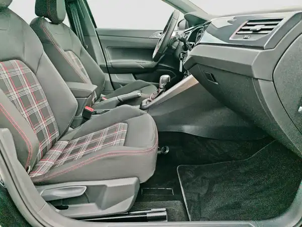 VW Polo GTI 2.0 TSI (14/16)