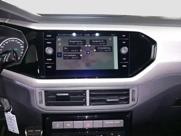 VW T-Cross Move 1.0 TSI ACC Navi Assist (12/16)