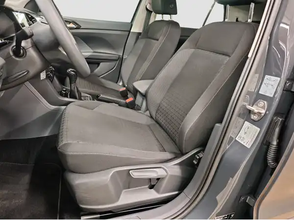 VW T-Cross Life 1.0 TSI ACC Winter (8/16)