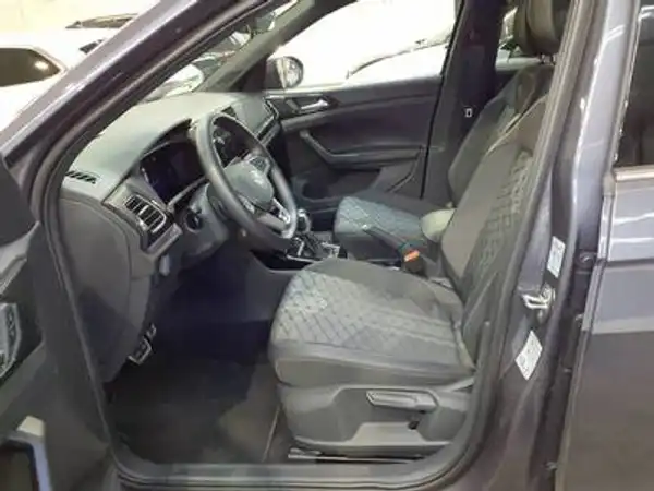 VW T-Cross R-Line 1.5 TSI Kamera AHK Travel Assist App Navi (4/6)