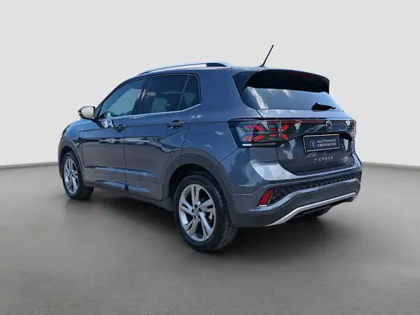 VW T-Cross R-Line 1.5 TSI Kamera AHK Travel Assist App Navi (7/16)