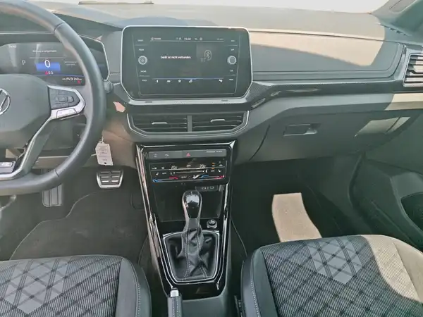VW T-Cross R-Line 1.5 IQ.Assist+ App Navi (12/16)