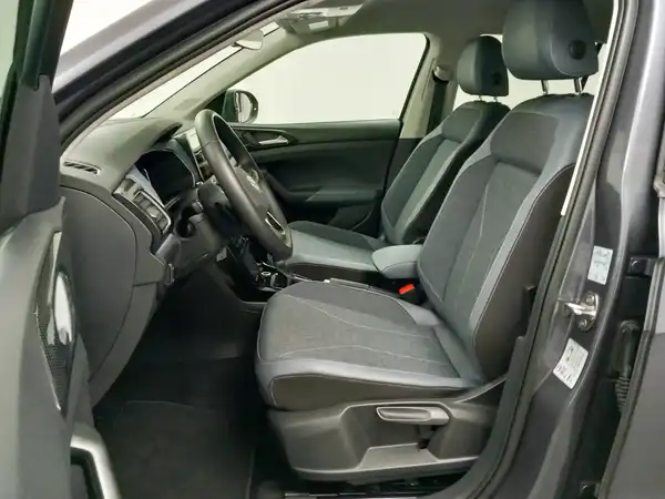 VW T-Cross Style 1.0 TSI Navi Connect IQ.Light Assists (8/20)