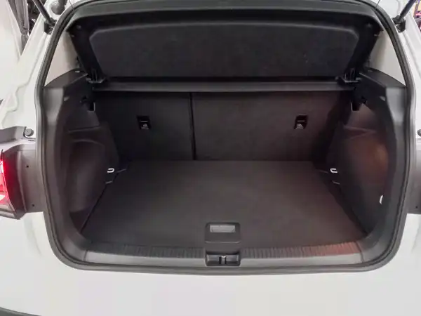 VW T-Cross LIFE 1.0 TSI 5JGar IQ.Assist+ Alarm Navi (13/18)