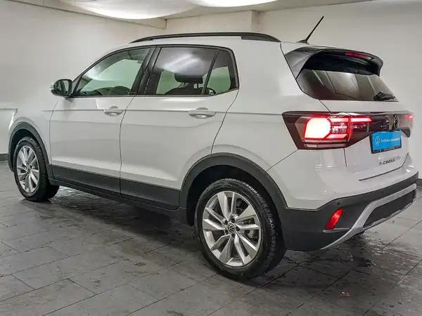 VW T-Cross LIFE 1.0 TSI 5JGar IQ.Assist+ Alarm Navi (5/18)