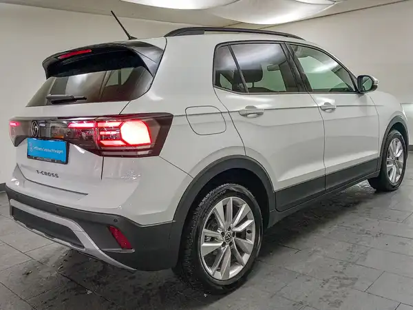 VW T-Cross LIFE 1.0 TSI 5JGar IQ.Assist+ Alarm Navi (7/18)