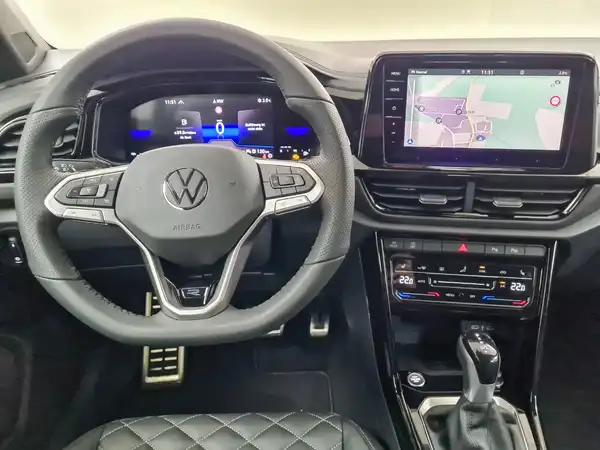 VW T-Roc Cabriolet R-Line 1.5 l TSI (11/16)