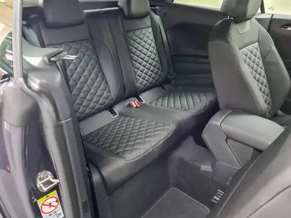 VW T-Roc Cabriolet R-Line 1.5 l TSI (15/16)