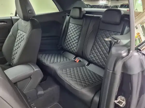 VW T-Roc Cabriolet R-Line 1.5 l TSI (9/16)