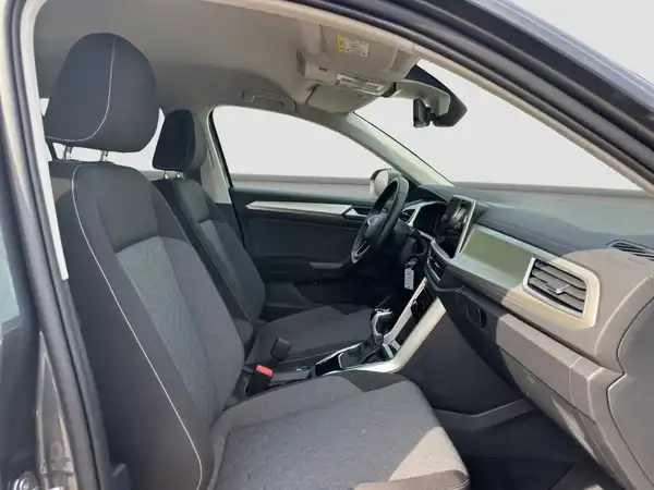 VW T-Roc Move 1.5 TSI Navi Digital LED Connect (15/17)