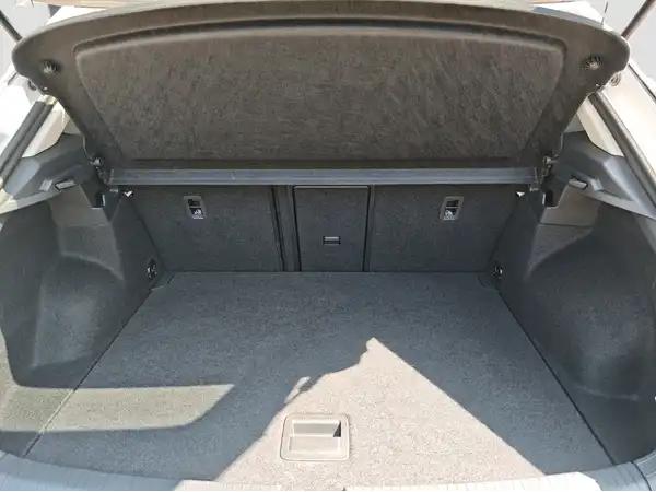 VW T-Roc Life 1.0 TSI (13/16)