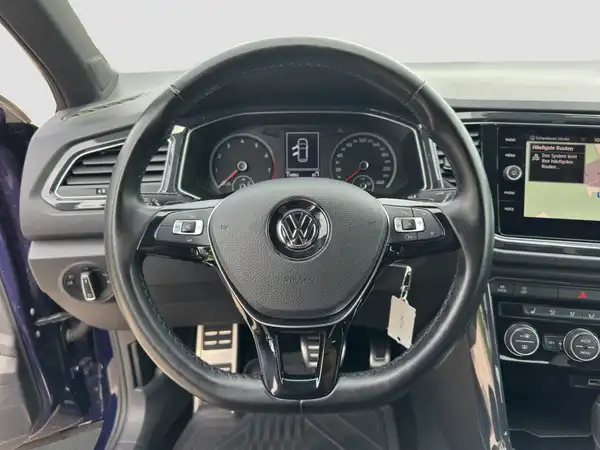 VW T-Roc Sport 1.5 TSI AHK Navi Kamera Winter (11/16)