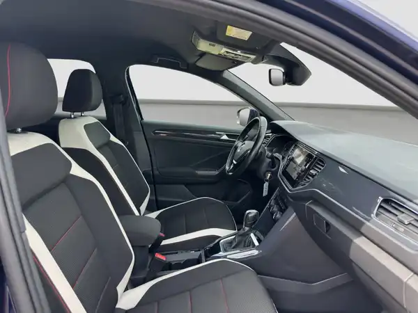 VW T-Roc Sport 1.5 TSI AHK Navi Kamera Winter (14/16)