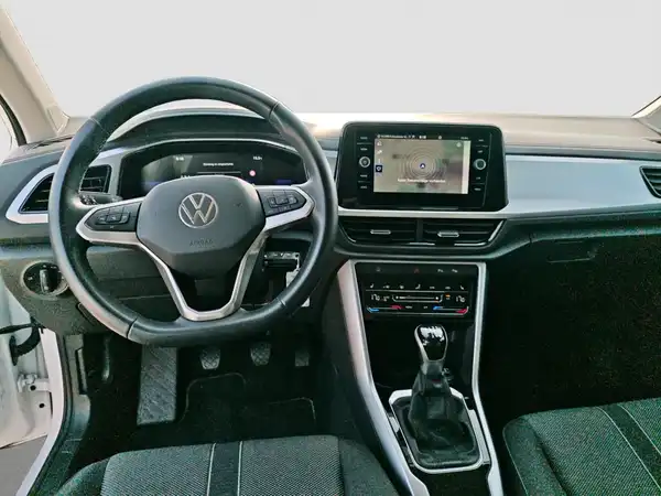 VW T-Roc LIFE 1.0 TSI Navi App Winterpaket 2xClima (10/16)