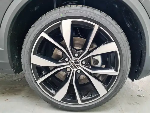 VW T-Roc Style 1.5 TSI (15/18)
