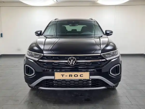 VW T-Roc Style 1.5 TSI (3/18)