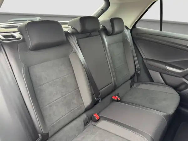 VW T-Roc Style 1.5 TSI (15/16)
