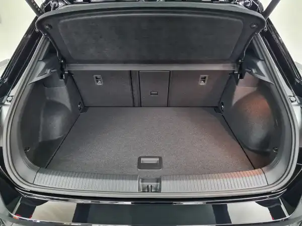 VW T-Roc R-Line 2.0 TSI 4M (12/18)