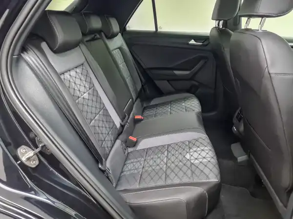 VW T-Roc R-Line 2.0 TSI 4M (16/18)